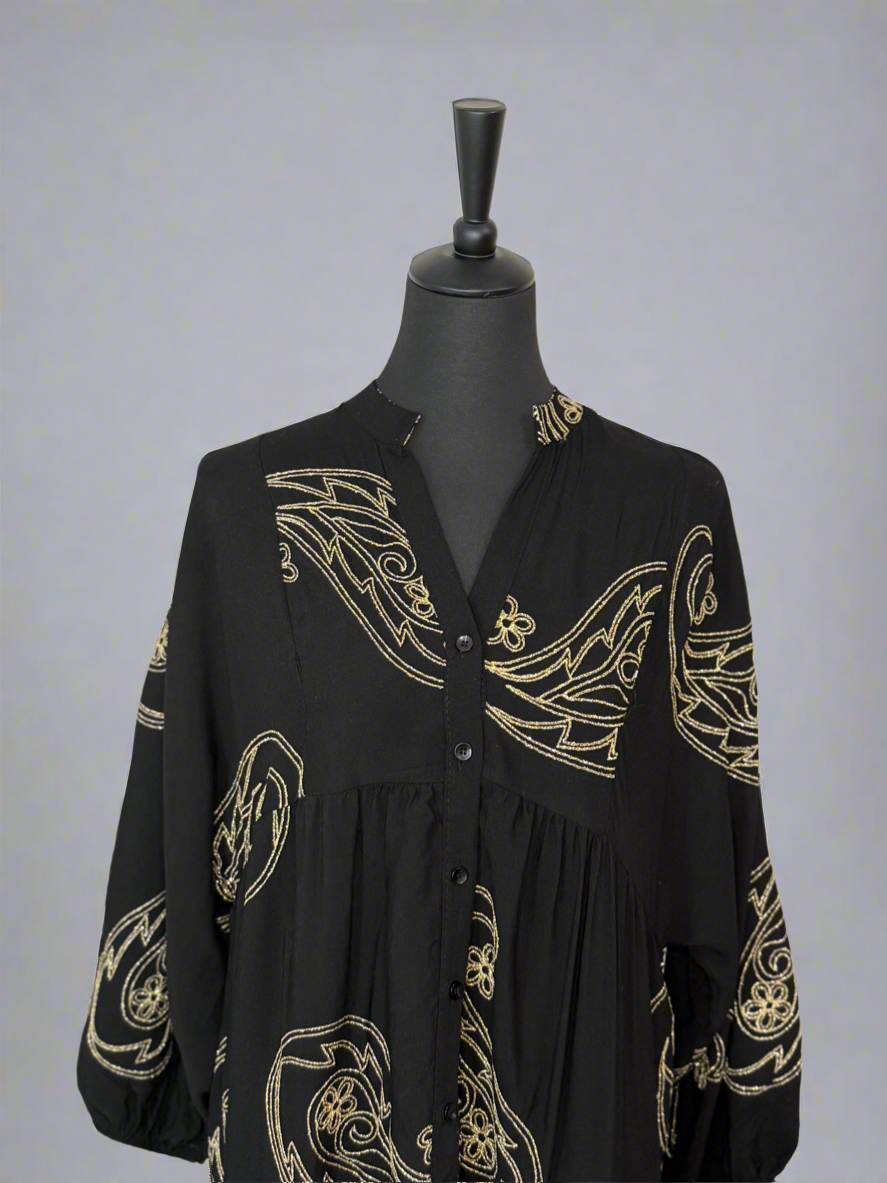 Black Paisley