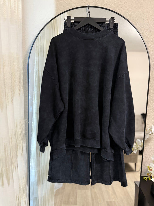 Patterned Black Set
