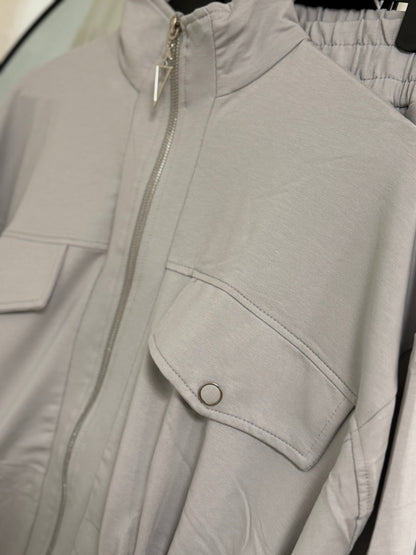 Motion Set in gray